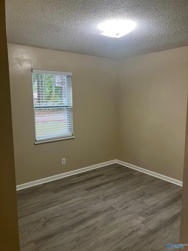 3504 Penny St SW in Huntsville, AL - Building Photo - Building Photo