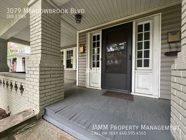 3079 Meadowbrook Blvd in Cleveland Heights, OH - Building Photo - Building Photo