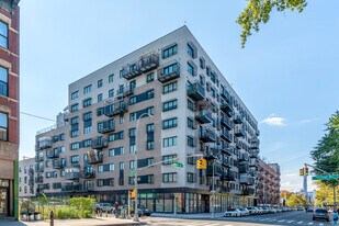 948 Myrtle Ave in Brooklyn, NY - Building Photo