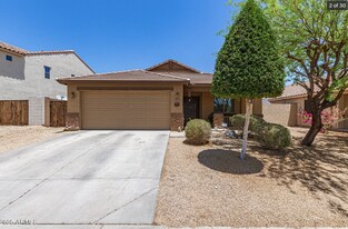 2223 S Hughes Dr in Buckeye, AZ - Building Photo
