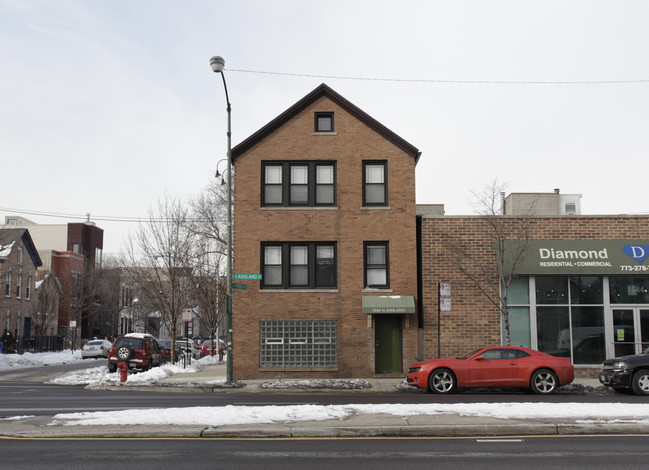 1540 N Ashland Ave in Chicago, IL - Building Photo - Building Photo