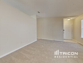 1293 Munson Cove Dr in Jacksonville, FL - Building Photo - Building Photo