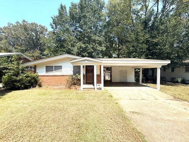 property at 3421 Vance Ln