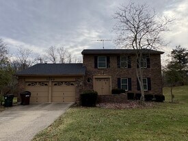 3049 Magnolia Ct in Edgewood, KY - Building Photo