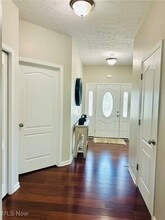 10456 Dogwood Dr in Aurora, OH - Building Photo - Building Photo