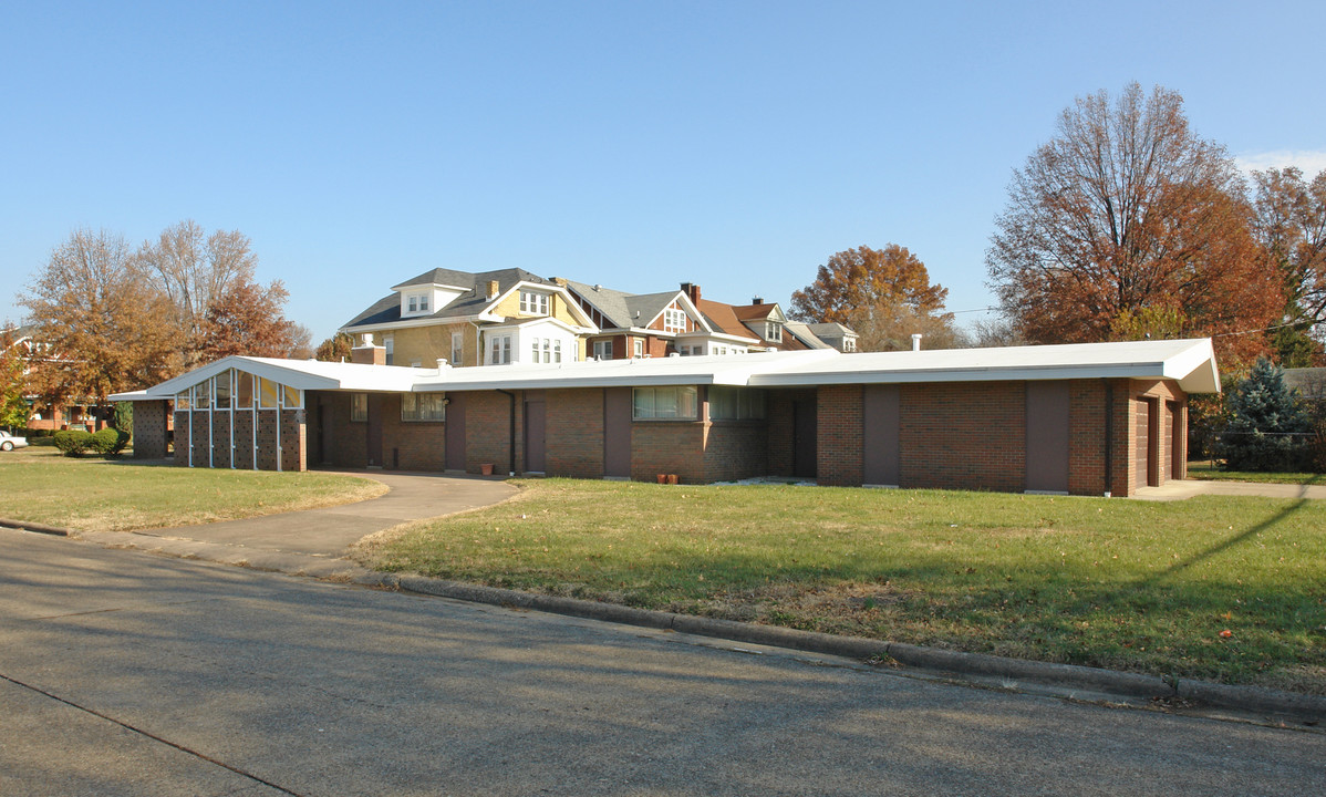 301 10th Ave in Huntington, WV - Building Photo