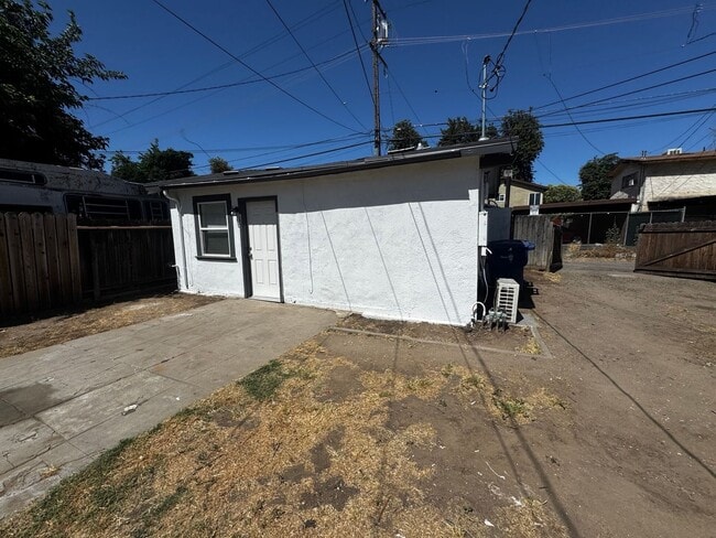 property at 365 N Echo Ave