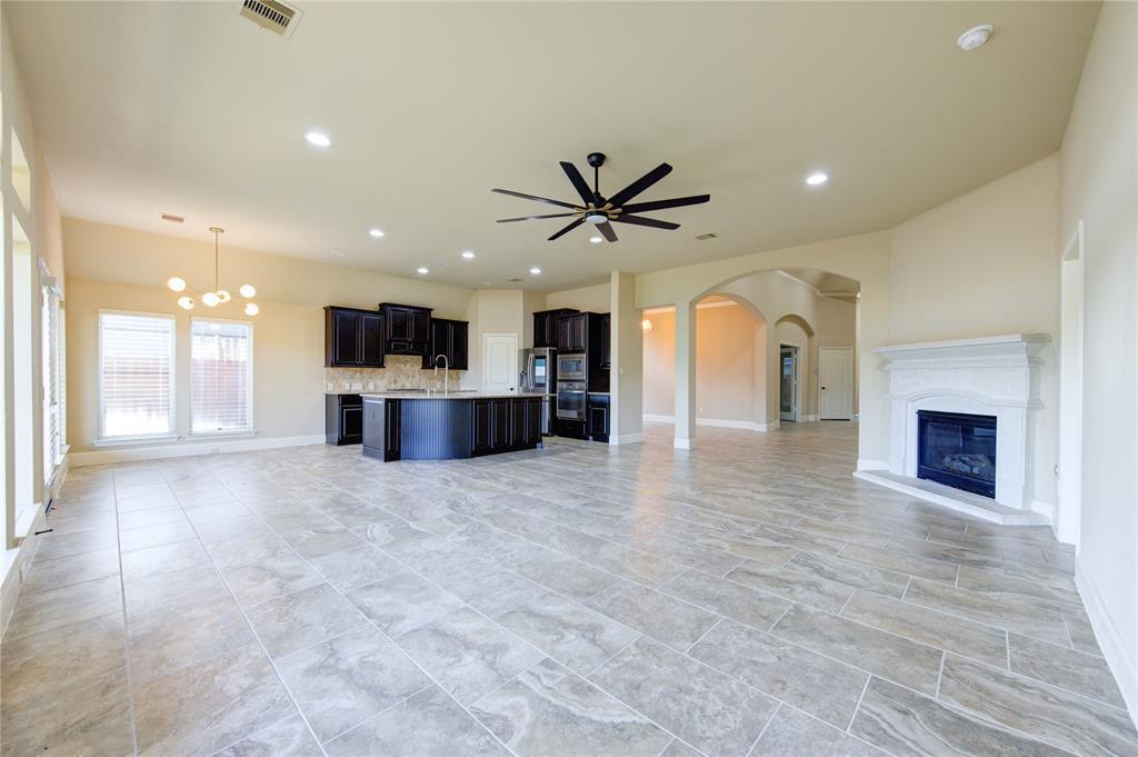 13413 Vintage Trail Ln in Pearland, TX - Foto de edificio