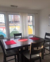 1122 E Market St in Charlottesville, VA - Building Photo - Building Photo