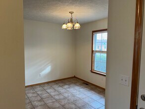 6007 N 10th Ave in Ozark, MO - Building Photo - Building Photo