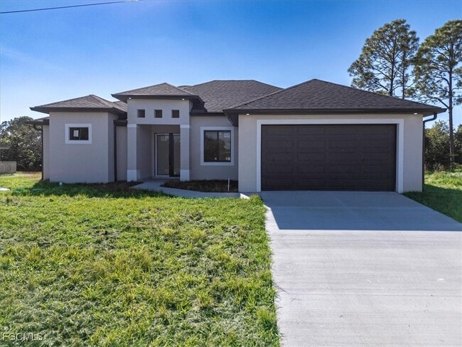property at 1436 Graham Cir