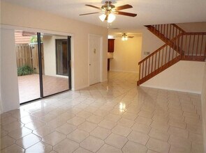9937 NW 6th Ct in Plantation, FL - Building Photo - Building Photo