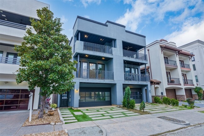 1016 Crocker St in Houston, TX - Building Photo - Building Photo