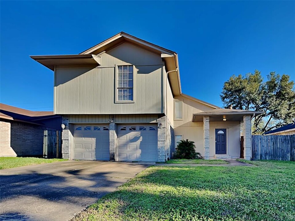 20139 Telegraph Square Ln in Katy, TX - Building Photo