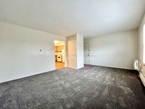 971 McCarty St NW in Walker, MI - Building Photo - Building Photo