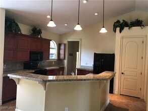 4125 13th Ave SW in Naples, FL - Building Photo - Building Photo