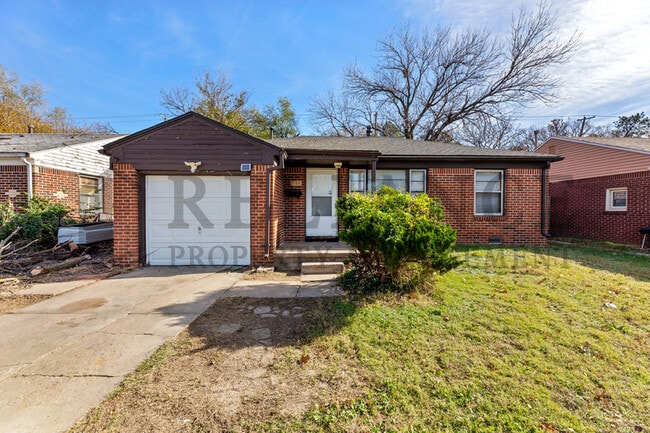 property at 1780 N Old Manor Rd