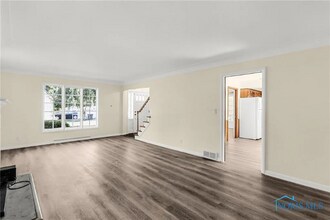 2310 Goddard Rd in Toledo, OH - Building Photo - Building Photo