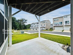 4091 Elizabeth Reed Wy in Lake Ridge, VA - Building Photo - Building Photo