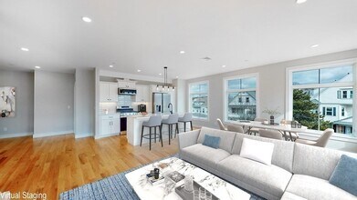 81 Chestnut Hill Ave, Unit 1 in Boston, MA - Building Photo - Building Photo