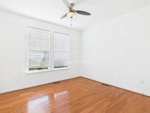 656 Abbey Village Cir in Midlothian, VA - Building Photo - Building Photo