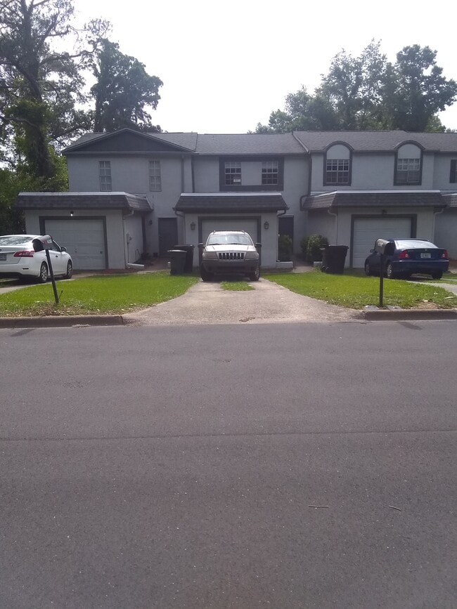 2967 Edenderry Dr, Unit #C in Tallahassee, FL - Building Photo - Building Photo