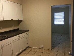 4406 36th St in Lubbock, TX - Building Photo - Building Photo