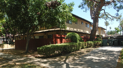 548 Michigan Ave in Pasadena, CA - Building Photo - Building Photo