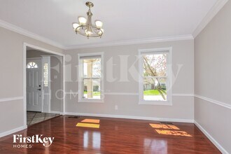 14545 Appalachian Trail in Chesterfield, MO - Foto de edificio - Building Photo