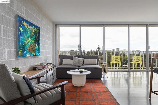 property at 1 Kelton Ct