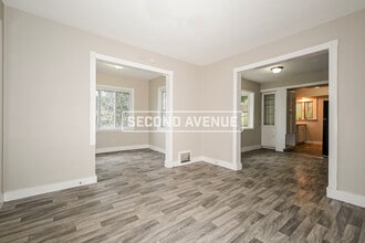 1030 Franklin Dr in Bethel Park, PA - Building Photo - Building Photo