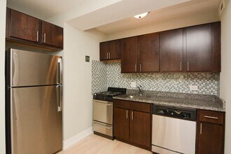 450 W Wellington Ave in Chicago, IL - Building Photo - Building Photo