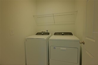 2505 Merseyside Ct in Haines City, FL - Building Photo - Building Photo