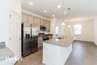 307 Corbel Ln in Eagle Lake, FL - Building Photo - Building Photo