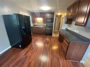 5366 Romance Ln in Cincinnati, OH - Building Photo - Building Photo