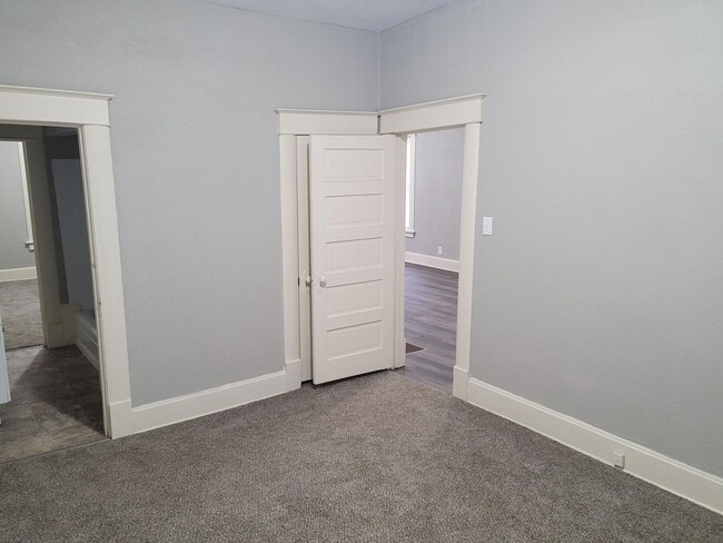 property at 2608 Sacramento St