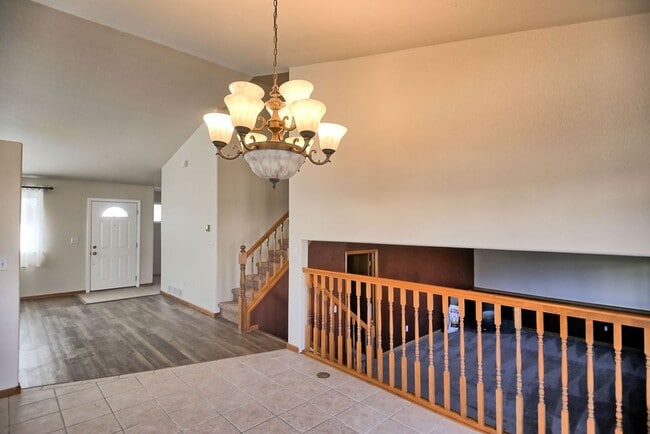 421 Willow Ave in Eaton, CO - Building Photo - Building Photo