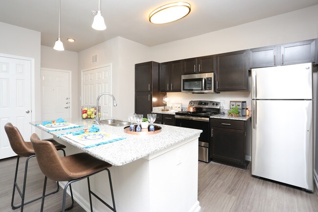 Biltmore At The Park in Pflugerville, TX - Building Photo - Interior Photo