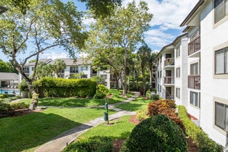 Cascades at the Hammocks in Miami, FL - Building Photo - Building Photo