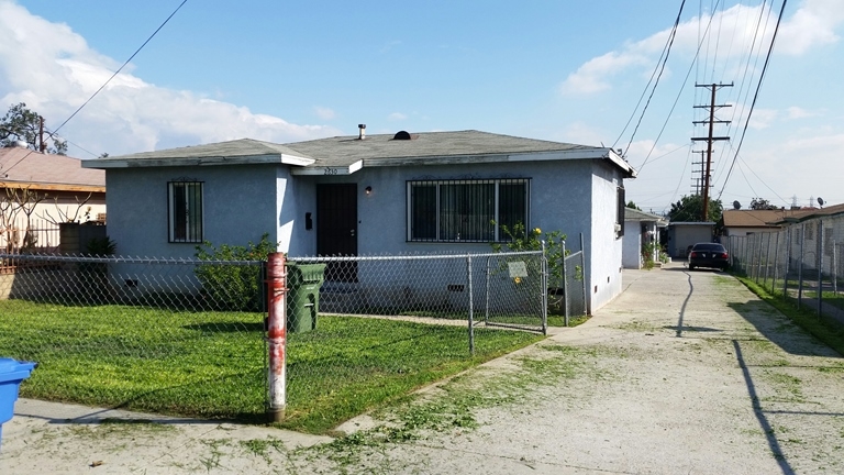 2630 Strathmore Ave in Rosemead, CA - Building Photo