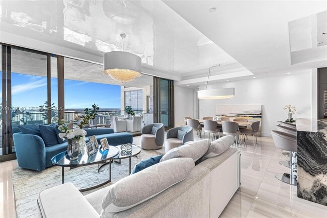 property at 17901 Collins Ave