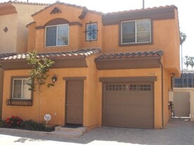 14548 Evan Way in Van Nuys, CA - Building Photo