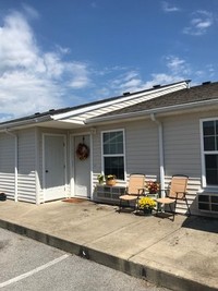 Glenwood Apartments in Cave City, KY - Building Photo - Building Photo