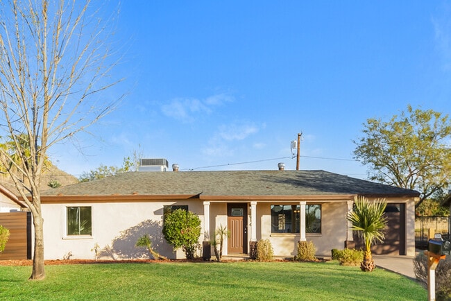 property at 814 E Cinnabar Ave