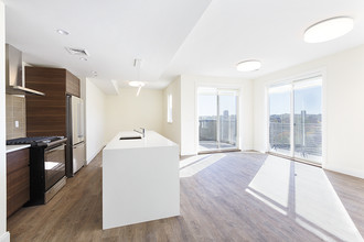 Longwood Terrace in Boston, MA - Building Photo - Building Photo