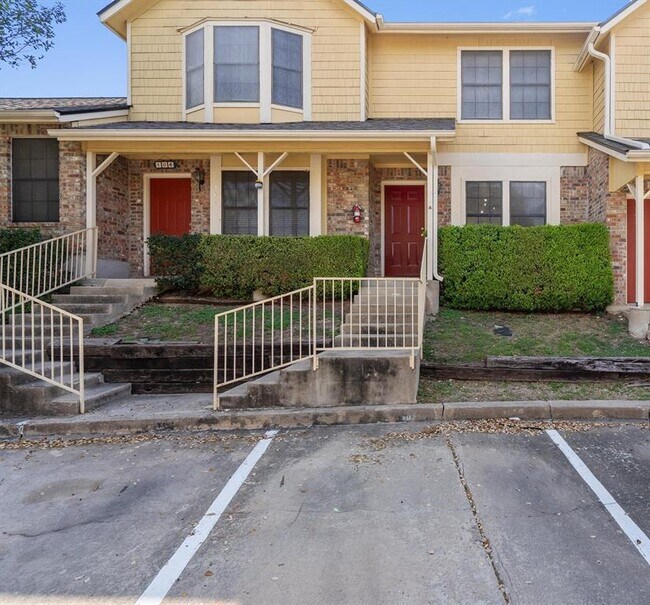 property at 11901 Swearingen Dr