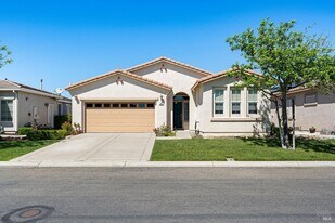 505 Marianna Pl in Rio Vista, CA - Building Photo