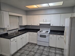 3229 Julia Ct in Lakeland, FL - Building Photo - Building Photo