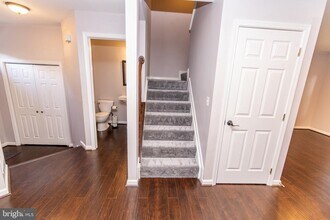 614 Tuckahoe Creek Ct in Annapolis, MD - Building Photo - Building Photo