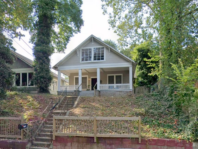 property at 1166 Greenwich St SW